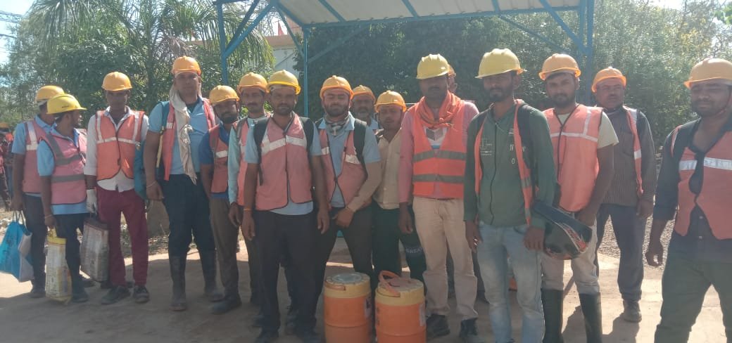 Workforce deployment at project site