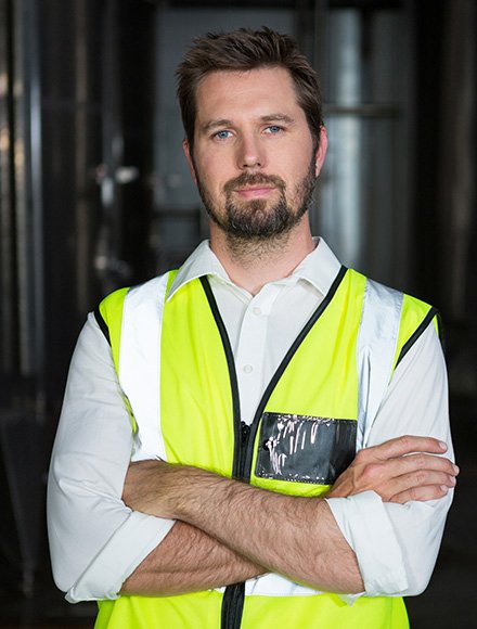 KKNT workforce and facility services for the Corporate Offices sector